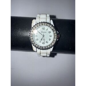 Geneva Round White Dial‎ Silver Tone Rhinestones Poly Jelly Band Watch NEW Y2K